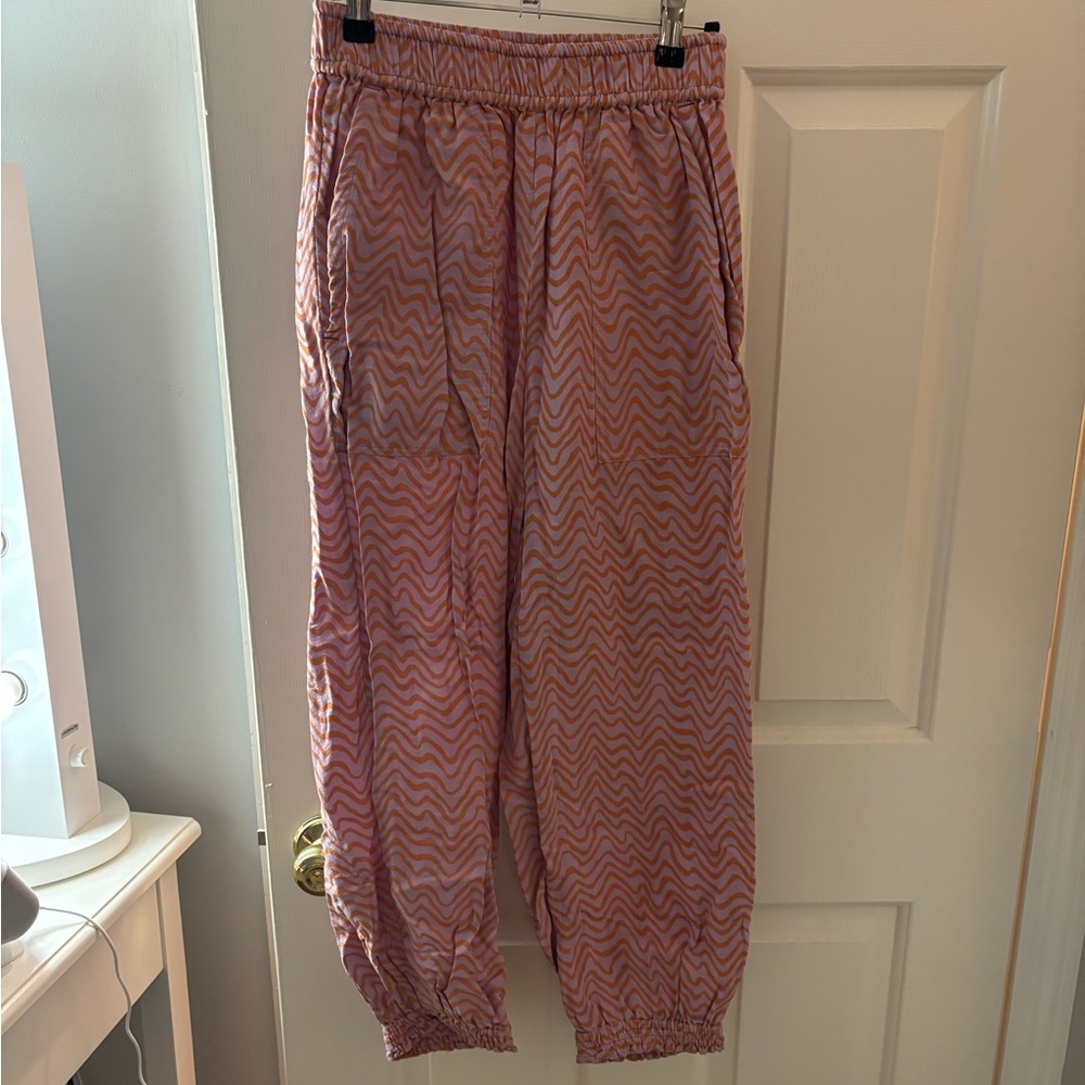 Women’s sundry pants